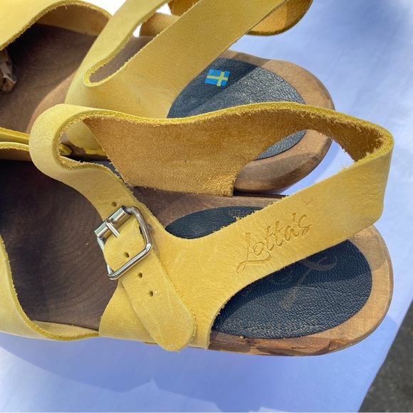 Lottas High Wood Mary Jane Clogs Yellow Size 39 (US8.5) - Picture 5 of 9